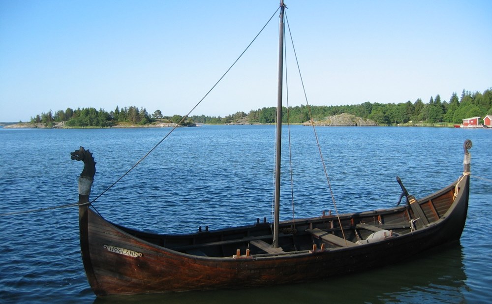 Корабль викингов Росала